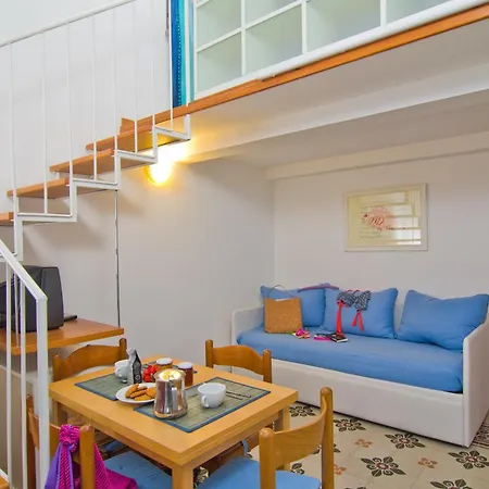 Le Pleiadi - Sant'angelo D'ischia * Sant'Angelo (Isola d'Ischia)